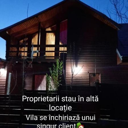 Maxx Lodge Bacău Exterior foto
