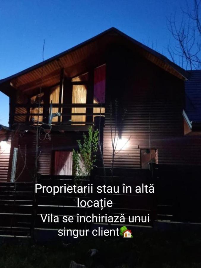 Maxx Lodge Bacău Exterior foto