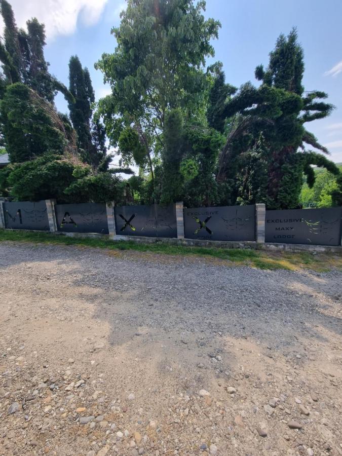 Maxx Lodge Bacău Exterior foto