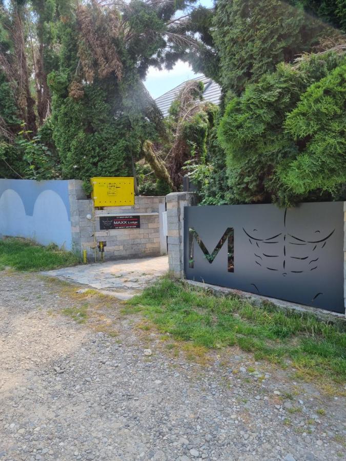 Maxx Lodge Bacău Exterior foto