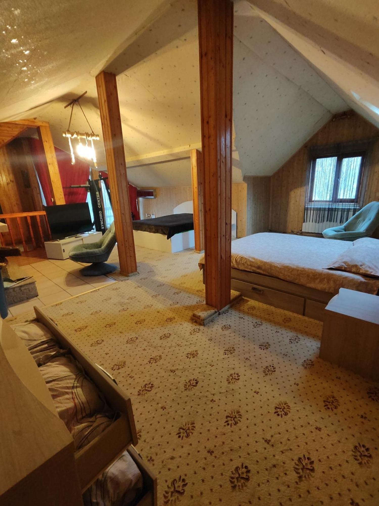 Maxx Lodge Bacău Exterior foto