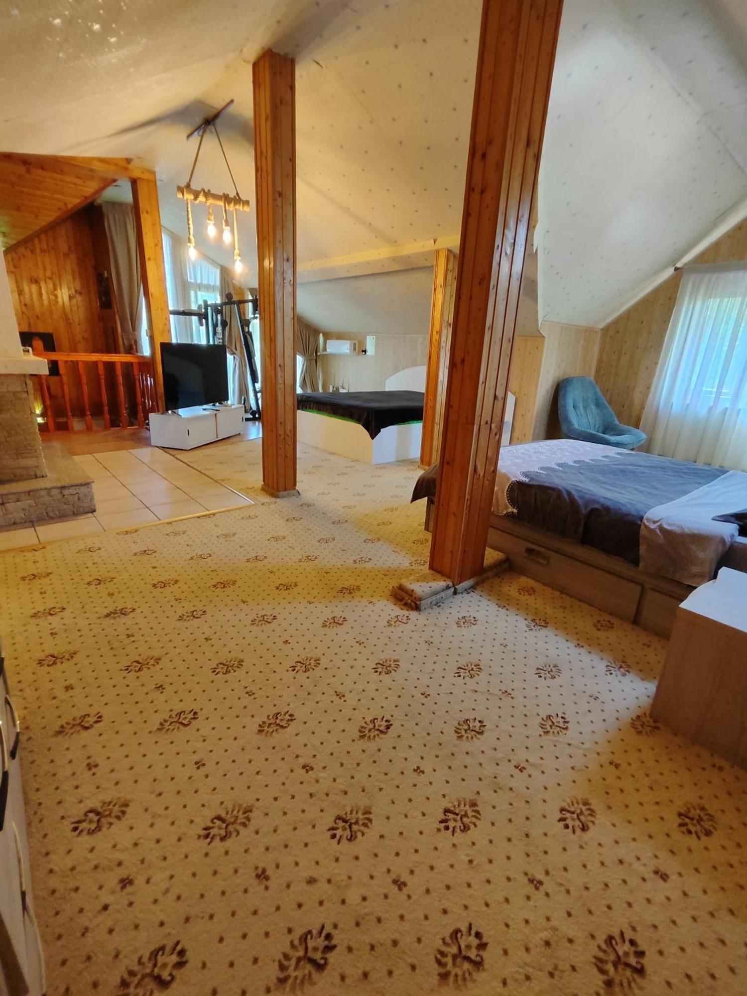 Maxx Lodge Bacău Exterior foto